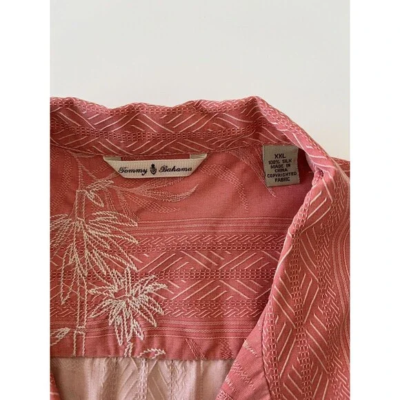 Tommy Bahama Hawaiian 100% Silk Button Up Short Sleeve Floral Beach Resort 2XL - Picture 4 of 7